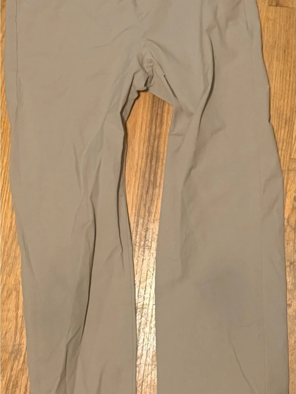 Vineyard vines boys youth khaki performance pants size 12 like new
